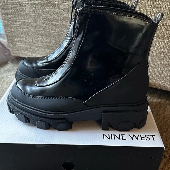 Nine West Women's wnCuz3 Platform LifeStyle Ankle Boots size 8.5 - Picture 2 of 8
